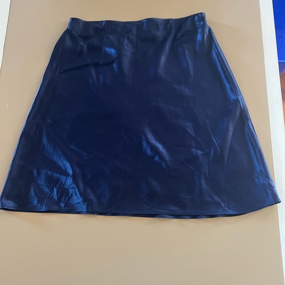 Aritzia | Babaton Mini Slip Skirt in Starboard Blue - Size 6 - Picture 4 of 5